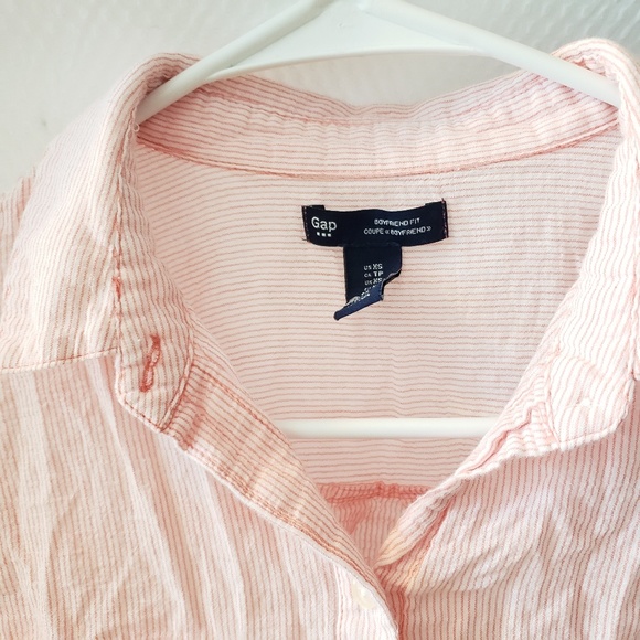 Gap | Button Up Top - Picture 4 of 4